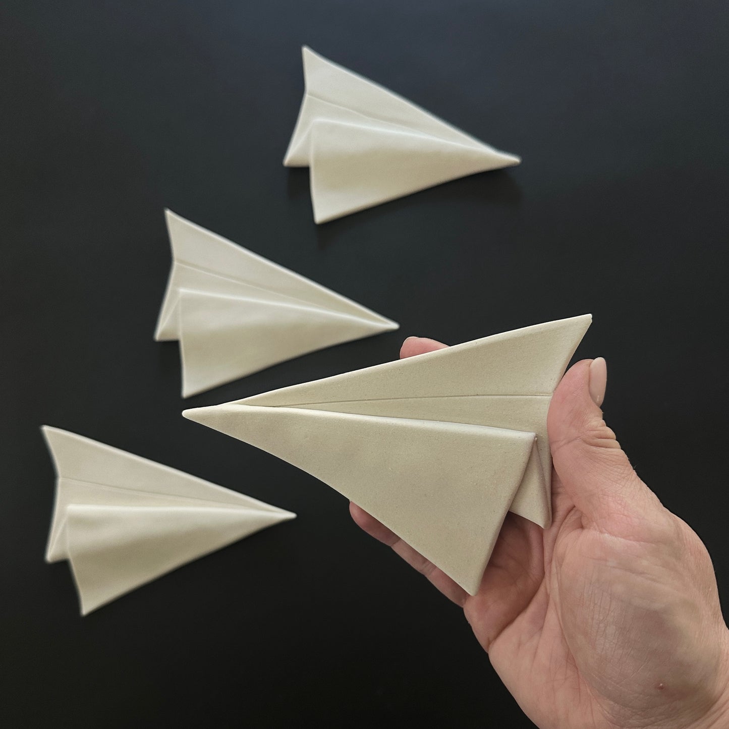 ORIGAMI AIRPLANE
